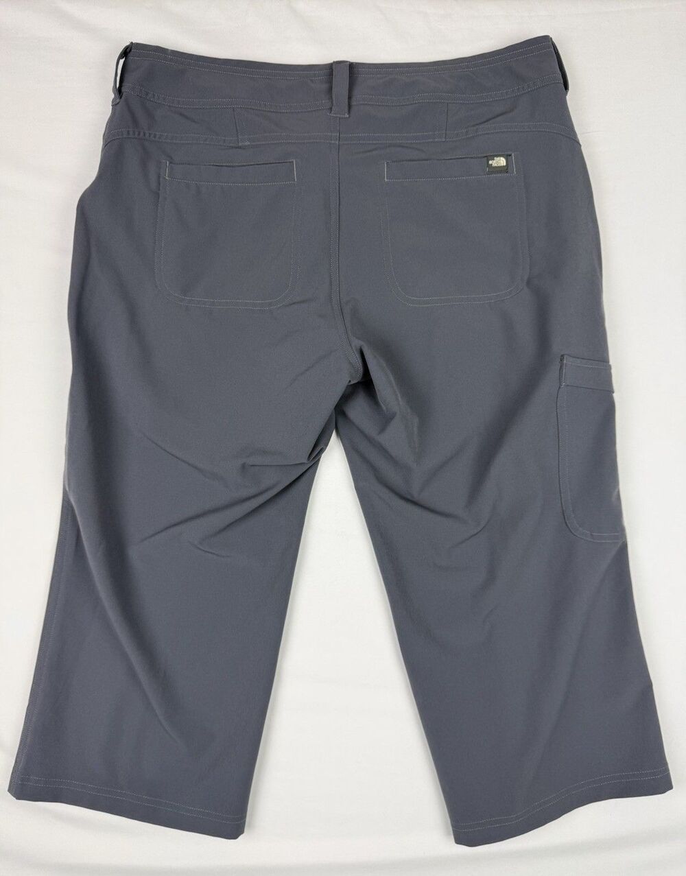 The North Face Gray Capri Cargo Pants Womens 10 Hiking Outdoor - Picture 2 of 13